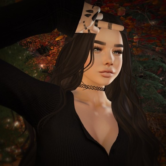 Poshmark profile picture for @decay